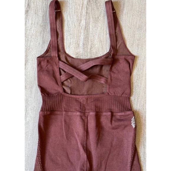 Free People Movement Good Karma Onesie Size XS/S Nutmeg Color - Picture 11 of 13